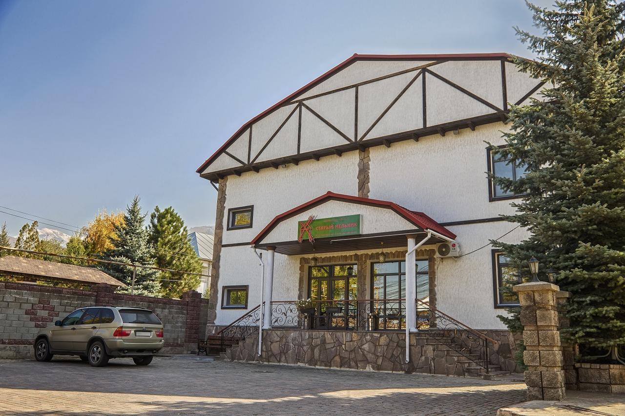 Stary Melnik Hotel Almaty Exterior foto